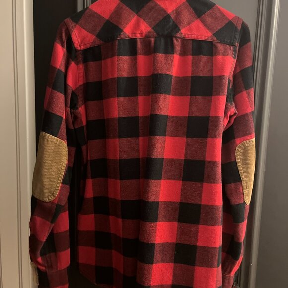 Roots. Beaver Creek, Lumberjack plaid 100% Cotton Collared Button Down Shirt. - Picture 3 of 9